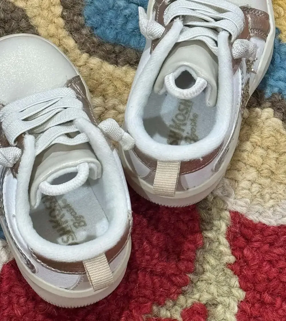 OshKosh B'gosh Leonardo Toddler Metallic Star Sneakers
